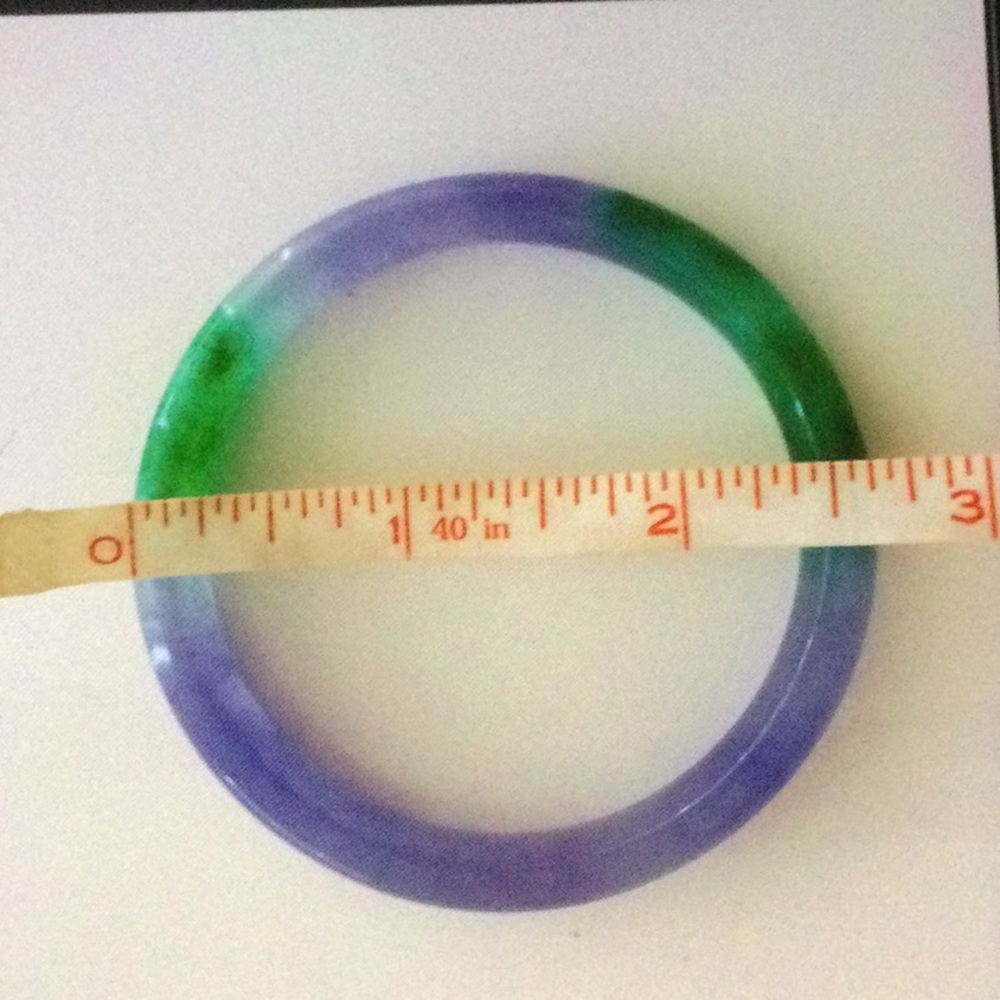 JADE Bangle solid two tone Green & Lavender from Burma. - Picture 3 of 6